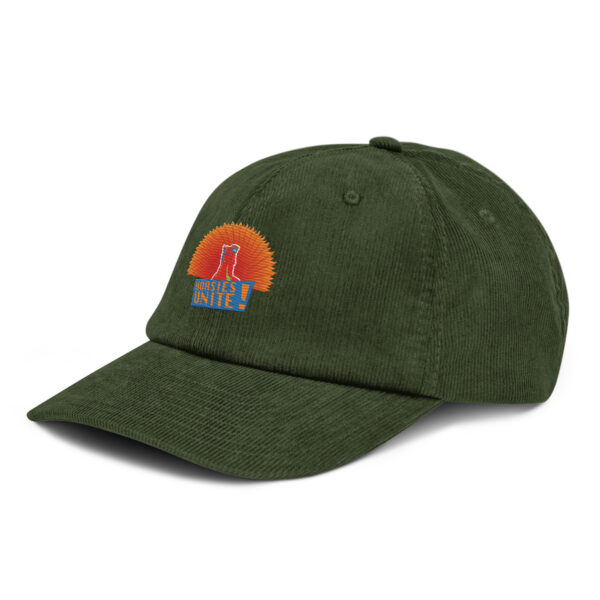 horsies unite! hat